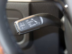 2011款 V6 TSI 混动豪华版 5座