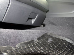 2011款 V6 TSI 混动豪华版 5座