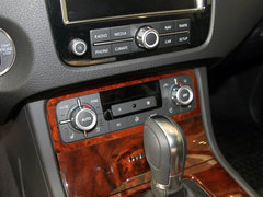 2011款 V6 TSI 混动豪华版 5座