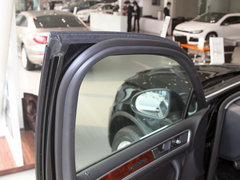 2011款 V6 TSI 混动豪华版 5座