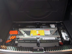 2011款 V6 TSI 混动豪华版 5座