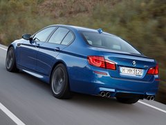 2012款 4.4T DCT 