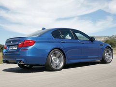 2012款 4.4T DCT 