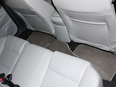 2011款 2.0 手动 豪华型