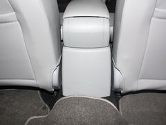 2011款 2.0 手动 豪华型
