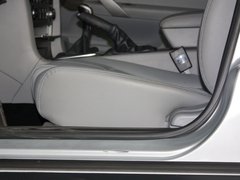2011款 2.0 手动 豪华型