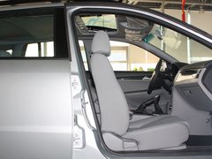 2011款 2.0 手动 豪华型