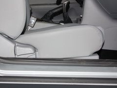 2011款 2.0 手动 豪华型