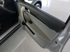 2011款 2.0 手动 豪华型