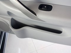 2011款 2.0 手动 豪华型