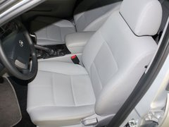 2011款 2.0 手动 豪华型
