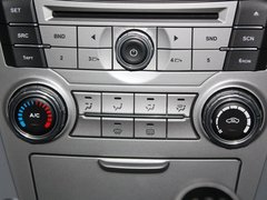 2011款 2.0 手动 豪华型
