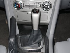 2011款 2.0 手动 豪华型