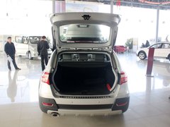 2011款 2.0 手动 豪华型