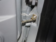 2011款 2.0 手动 豪华型
