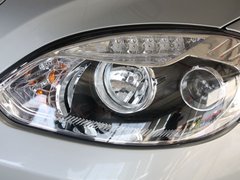 2011款 2.0 手动 豪华型