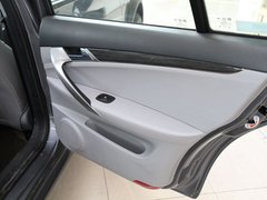 2011款 2.0 手动 豪华型