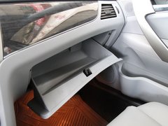 2011款 2.0 手动 豪华型