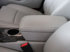 2011款 2.0 手动 豪华型