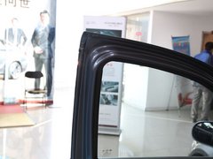 2011款 2.0 手动 豪华型