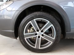 2011款 2.0 手动 豪华型