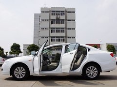 2012款 2.0L 手动 典雅版