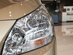 2011款 1.8L CVT 豪华版 5座