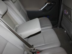 2011款 1.8L CVT 豪华版 5座