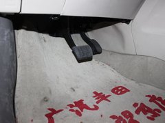 2011款 1.8L CVT 豪华版 5座