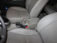 2011款 1.8L CVT 豪华版 5座