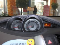 广汽丰田  逸致 1.8 CVT 方向盘后方仪表盘