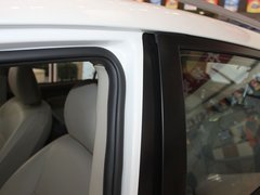 2011款 1.8L CVT 豪华版 5座