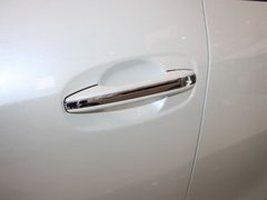 2011款 1.8L CVT 豪华版 5座