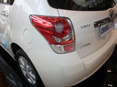 2011款 1.8L CVT 豪华版 5座