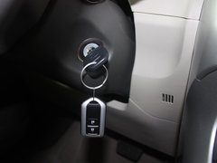 2011款 1.8L CVT 豪华多功能版 7座