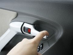 2011款 1.8L CVT 豪华多功能版 7座