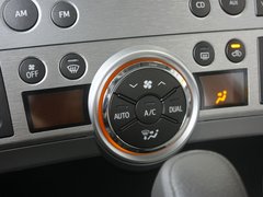 2011款 1.8L CVT 豪华多功能版 7座