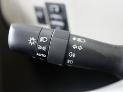 2011款 1.8L CVT 豪华多功能版 7座