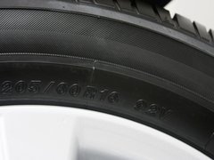 2011款 1.8L CVT 豪华多功能版 7座