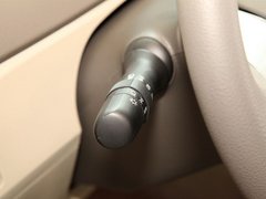 2011款 1.8L CVT 豪华多功能版 7座