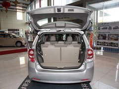 2011款 1.8L CVT 豪华多功能版 7座