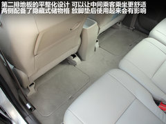 2011款 1.8L CVT 豪华多功能版 7座