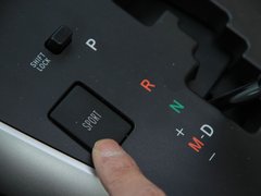 2011款 1.8L CVT 豪华多功能版 7座