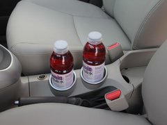 2011款 1.8L CVT 豪华多功能版 7座