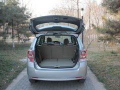 2011款 1.8L CVT 豪华多功能版 7座