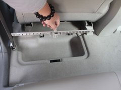 2011款 1.8L CVT 豪华多功能版 7座