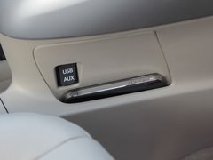 2011款 1.8L CVT 豪华多功能版 7座