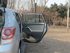 2011款 1.8L CVT 豪华多功能版 7座