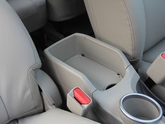 2011款 1.8L CVT 豪华多功能版 7座