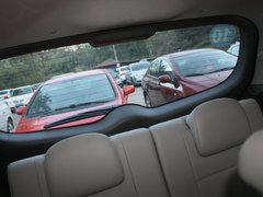 2011款 1.8L CVT 豪华多功能版 7座